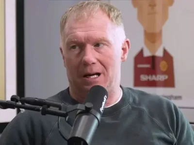 Sốc: Carrick sẵn sàng cầm quân Tottenham nếu MU không trao cơ hội chính thức