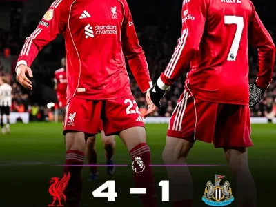 Bùng Nổ! Liverpool 4-1 Newcastle, Ekitike Lập Cú Đúp, The Reds Soán Ngôi MU Trên BXH
