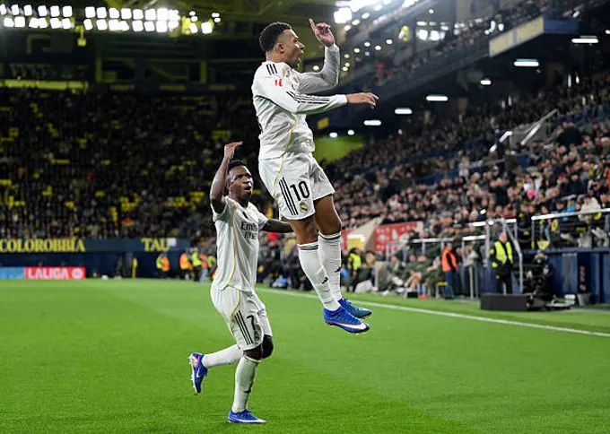 Vinicius chính là người kiến tạo cho Mbappe ghi bàn mở tỷ số